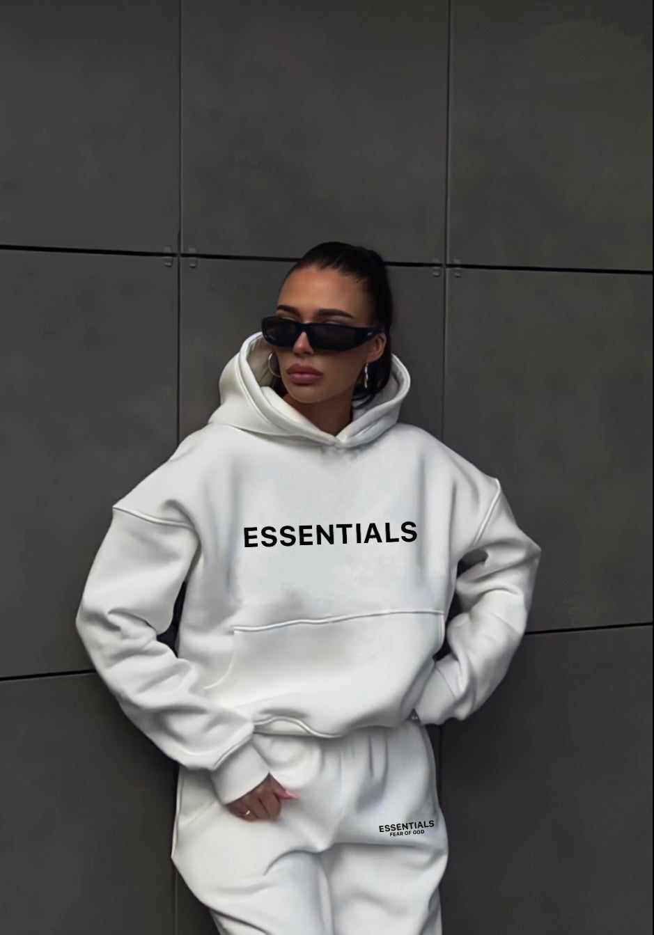 Essentials Set