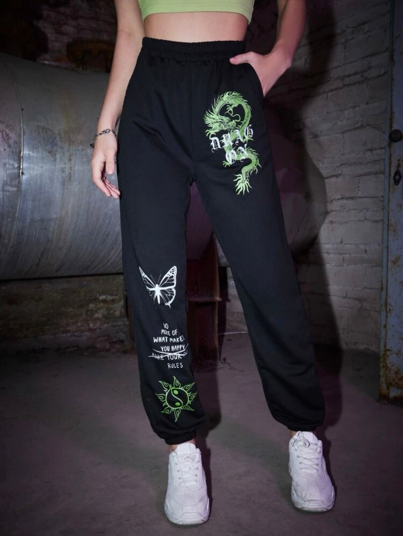 Green Dragon Sweatpants